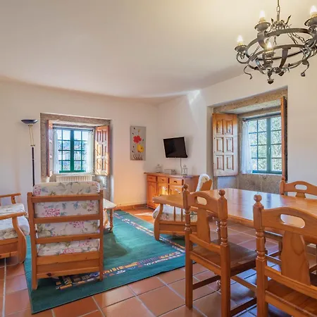 Casa Rectoral Doble 3 Bed & Breakfast Tui